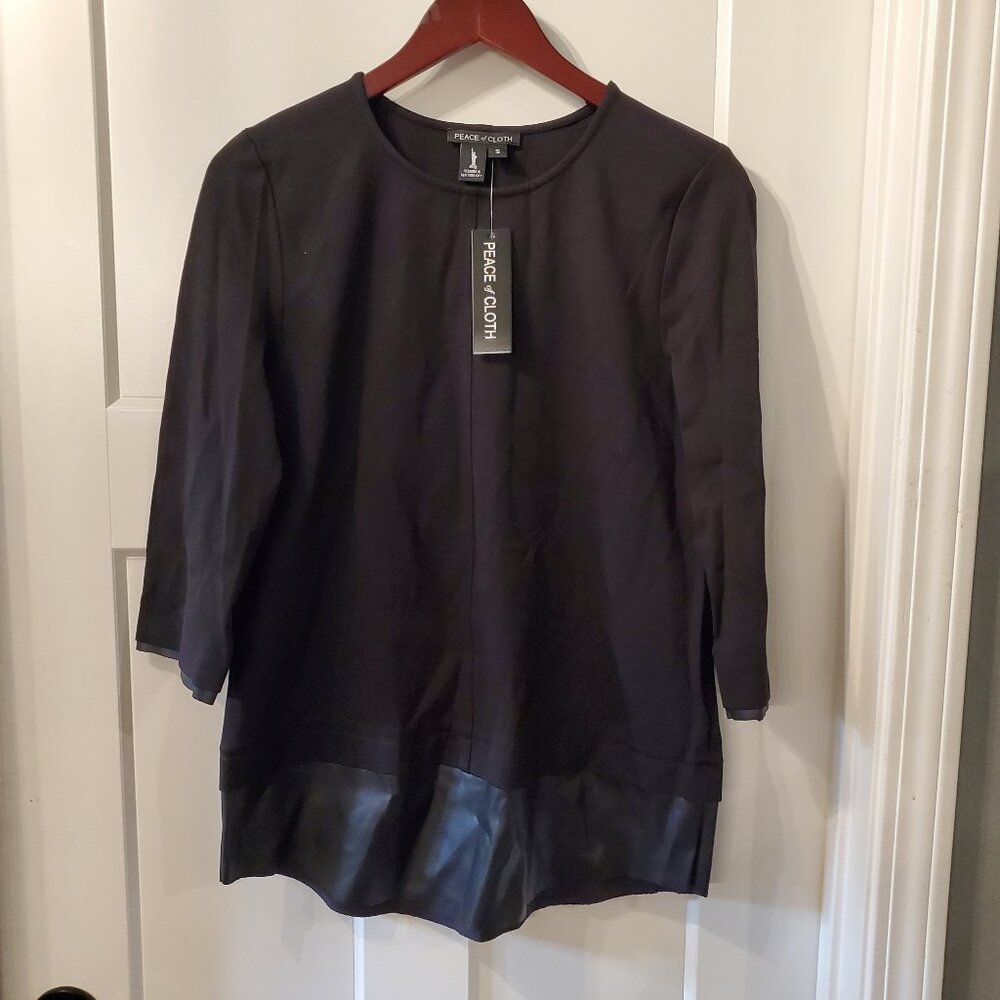 BNWT Peace of Cloth Dawn Hi-Low Crew - Faux Suede Sz Small